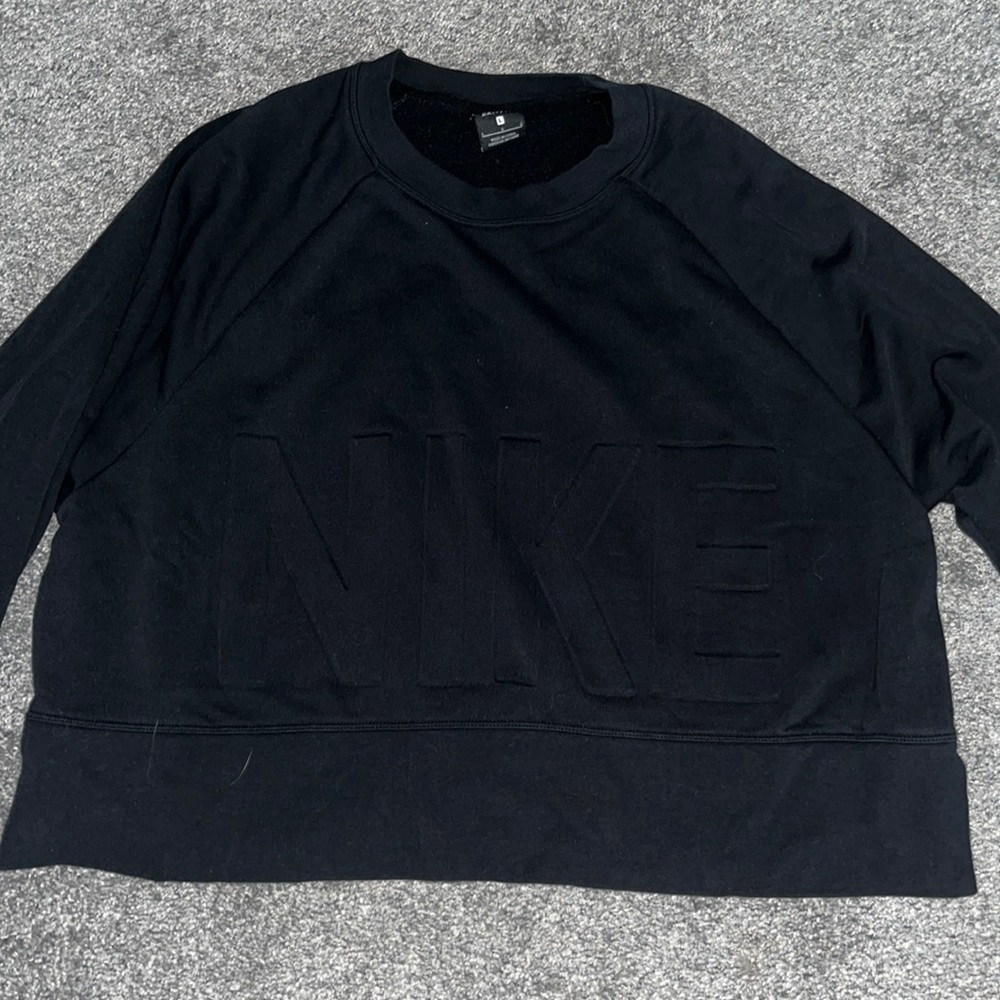 Nike cropped pullover size L